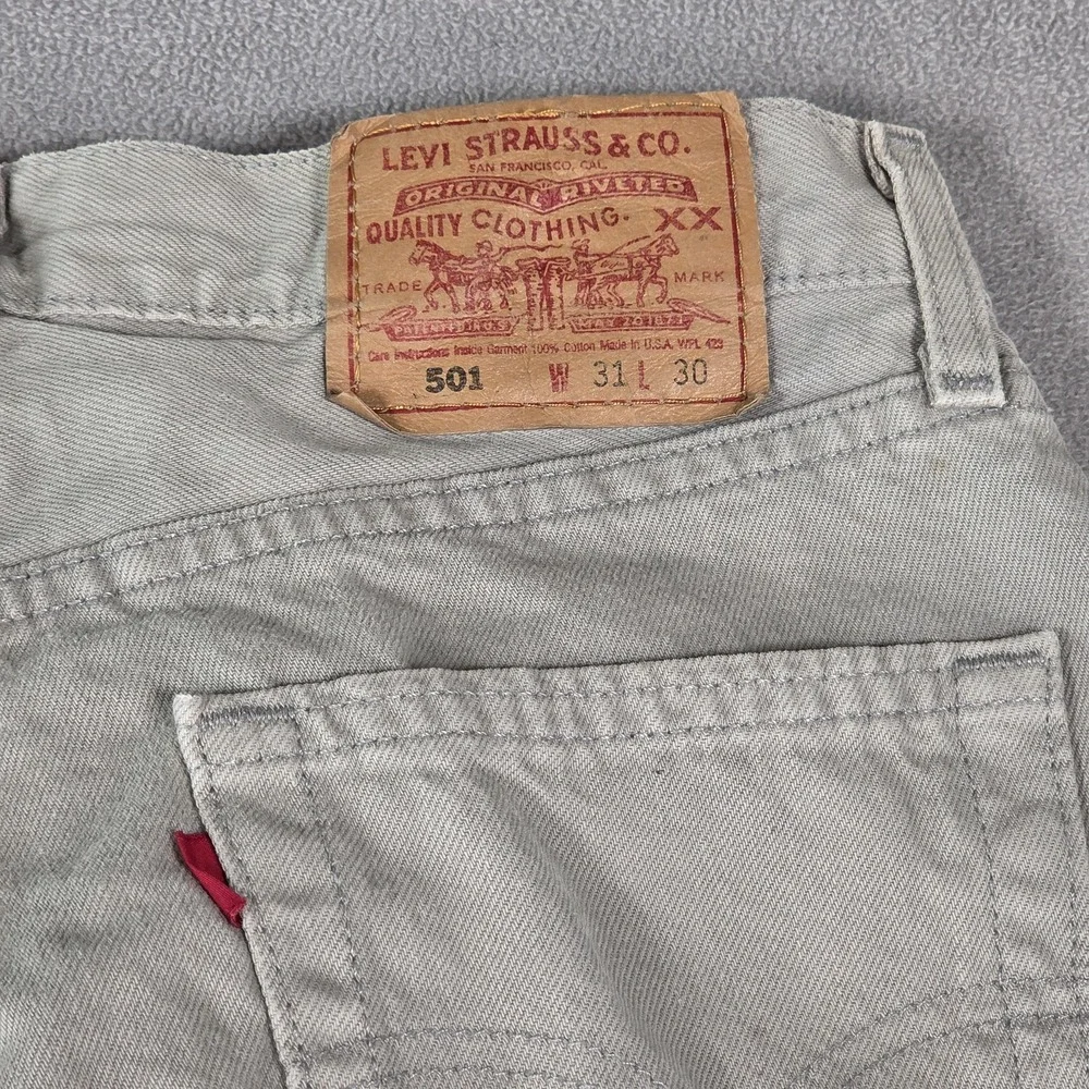 Vintage‎ Levis 501 Jeans Mens Gray Denim Made USA Button Stained 90s fits 27x30